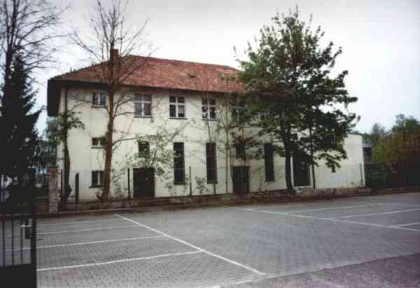 Ehemaliges Verwaltungsgebäude Eberswalde, Bergerstraße und heutigen Gleichrichterunterwerkes Mitte (Ostseite)