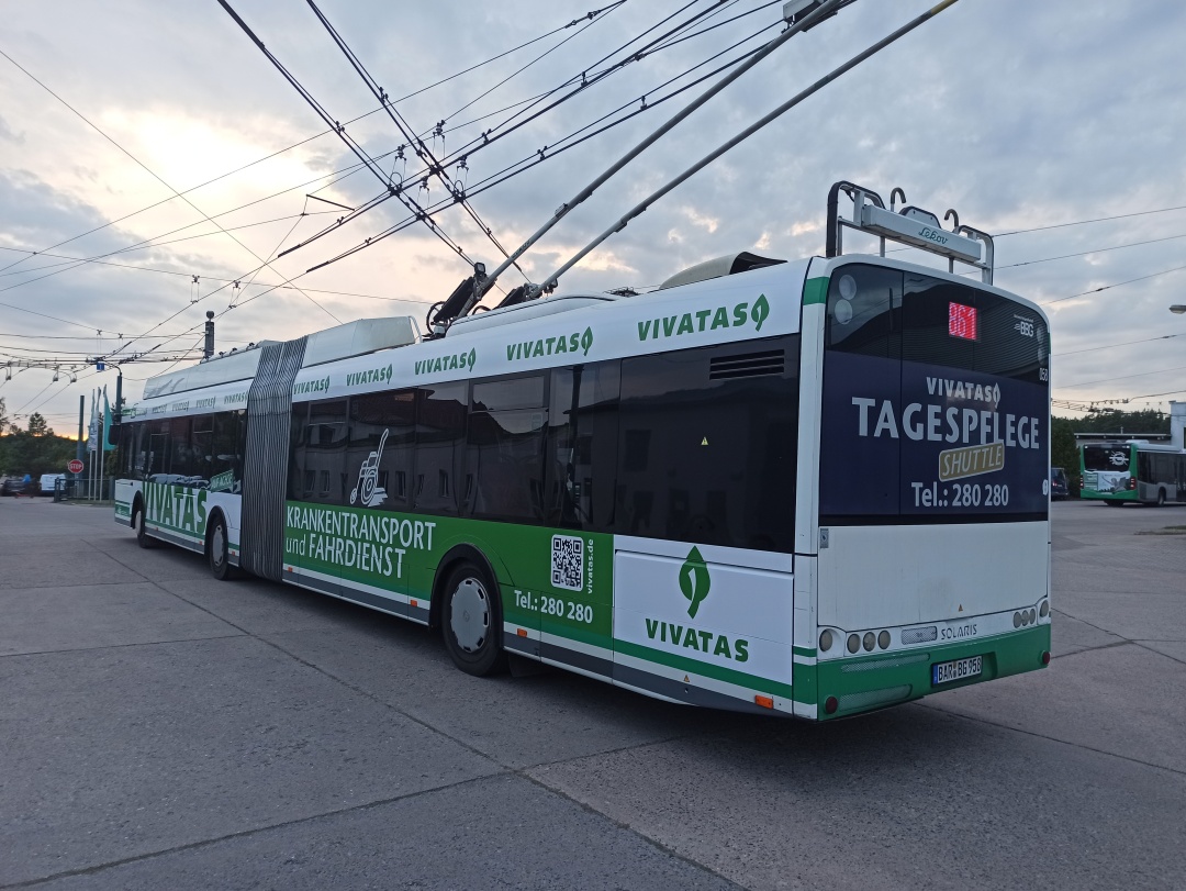 Articulated trolleybus no. 058 of the Polish type Solaris Trollino 18 III Cegelec AC