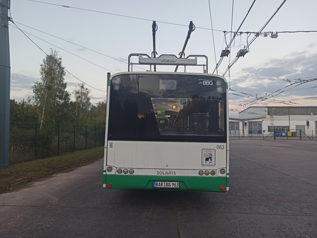 Шарнирносочленённый троллейбус № 063 польского типа Солярис Троллино 18 III Сегелеч АЦ