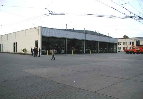 Abstellhalle