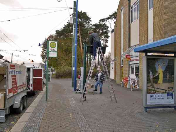 Elektronische Anzeigetafel an der Haltestelle Finow/Kleiner Stern