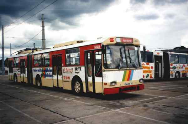 Gelenkobus Nr. 028 vom österreichischen
Typ ÖAF Gräf & Stift GE 110/54/57/A (verschrottet)