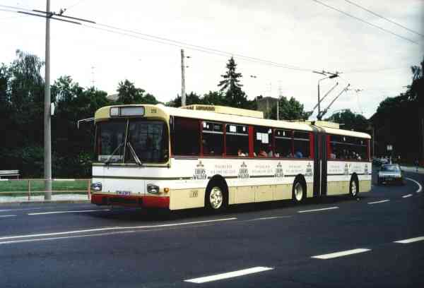 Gelenkobus Nr. 019 vom österreichischen Typ ÖAF Gräf & Stift GE 110 M16 (verschrottet)