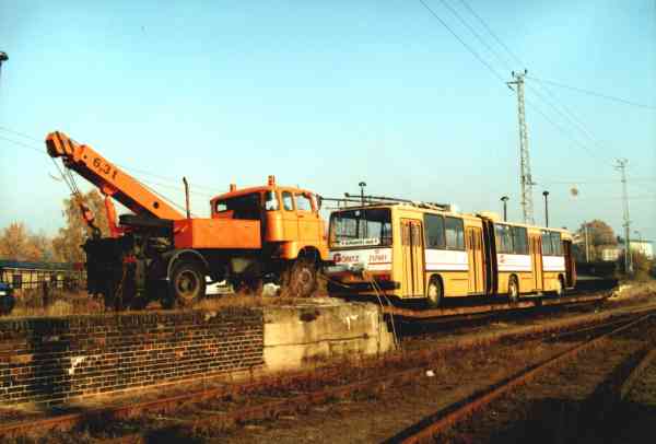 Gelenkobus Nr. 02(V) vom ungarischen Typ Ikarus 280.93 (ausgesondert)