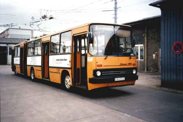 Gelenkobus Nr. 007 vom ungarischen Typ Ikarus 280.93 (außer Dienst)
