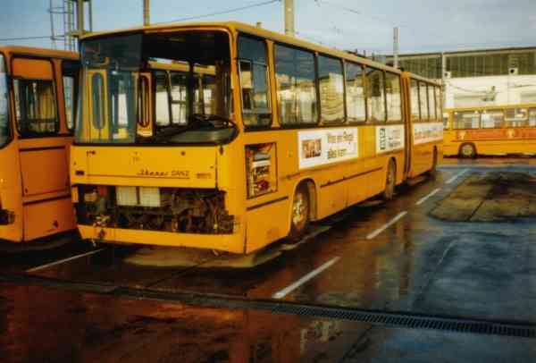 Gelenkobus Nr. 16(II) vom ungarischen Typ Ikarus 280.93 (verschrottet)