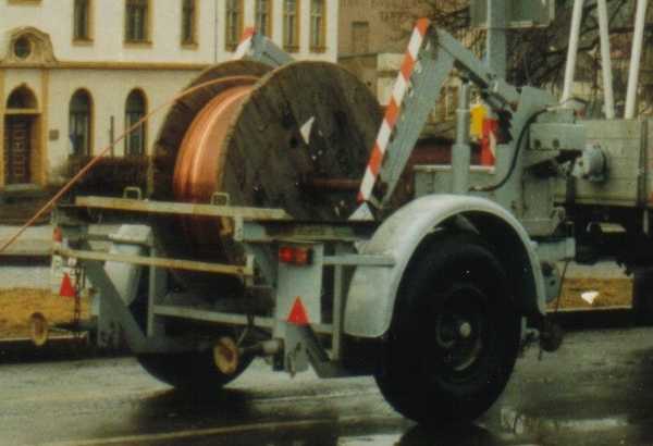 Kabeltransportanhänger vom DDR-Typ HL 31.91