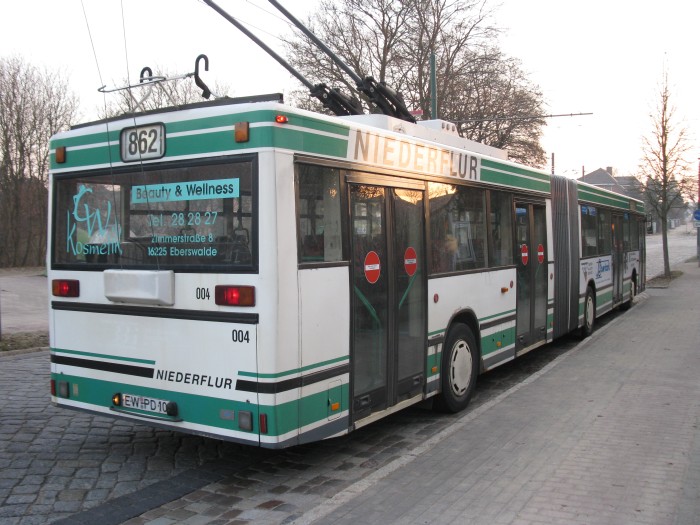 Gelenkobus Nr. 004 vom österreichischen Typ ÖAF Gräf & Stift NGE 152 M17