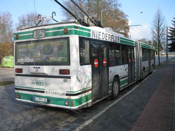Gelenkobus Nr. 011 vom österreichischen Typ ÖAF Gräf & Stift NGE 152 M17