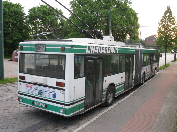 Gelenkobus Nr.029 vom österreichischen Typ ÖAF Gräf & Stift NGE 152 M17