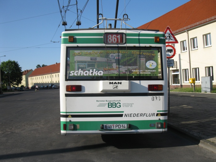 Gelenkobus Nr. 030 vom österreichischen Typ ÖAF Gräf & Stift NGE 152 M17