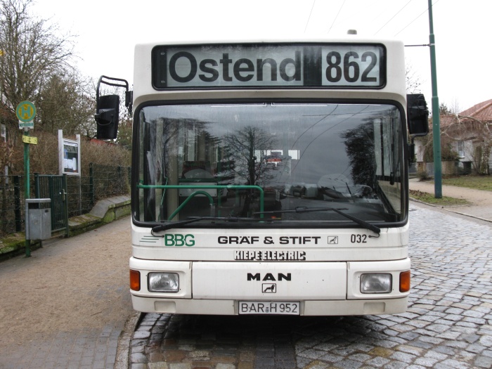 Gelenkobus Nr. 032 vom österreichischen Typ ÖAF Gräf & Stift NGE 152 M17