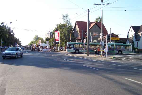 Gelenkobus 036 beim Wenden an der Boldtstraße