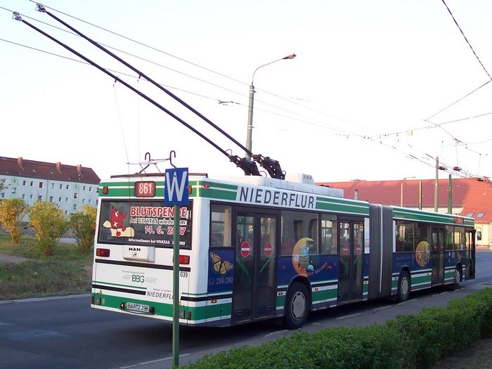 Gelenkobus Nr. 039 vom österreichischen Typ ÖAF Gräf & Stift NGE 152 M17
