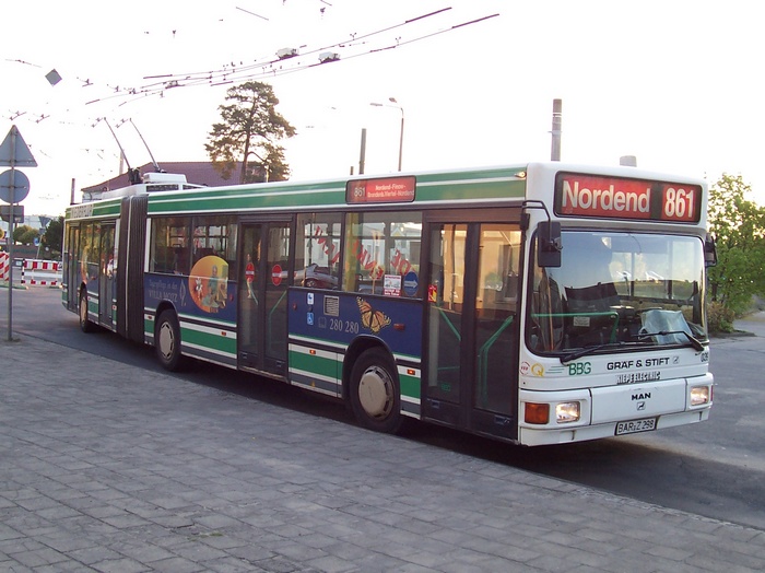 Gelenkobus Nr. 039 vom österreichischen Typ ÖAF Gräf & Stift NGE 152 M17