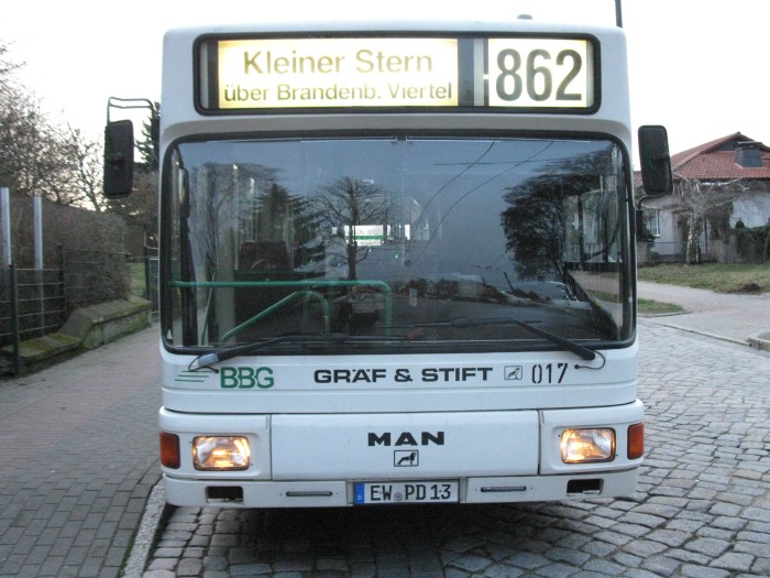 Gelenkobus Nr. 017 vom österreichischen Typ ÖAF Gräf & Stift NGE 152 M18