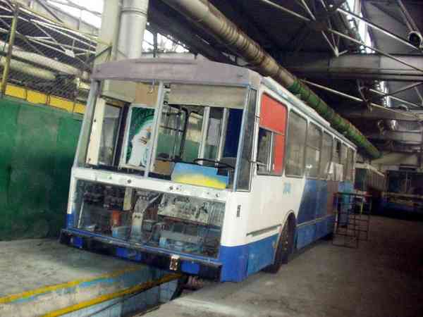 Ehemaliger Eberswalder Obus Nr. 01(IV) (Almaty 3048) vom tschechischem Typ ŠKODA 14 Tr03 in Almaty/Kasachstan