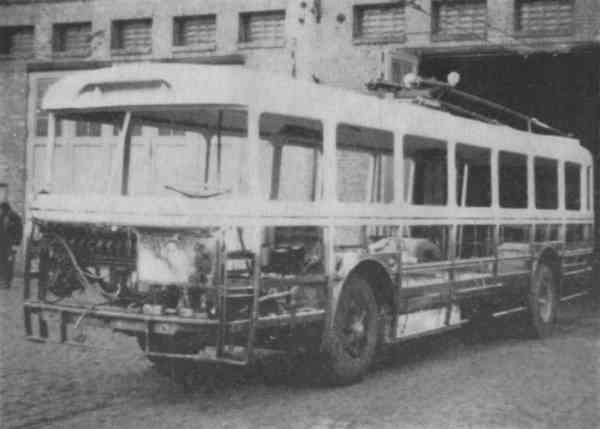 Obus vom tschechischen Typ SKODA 9 Tr während der Generalüberholung
