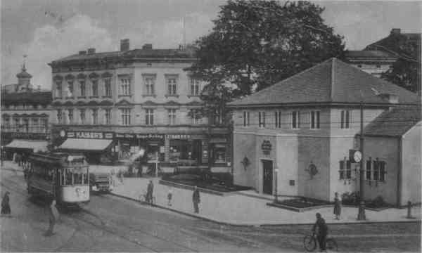 Tramcar no. 5 of the Eberswalde tram at the Alsen-Platz
