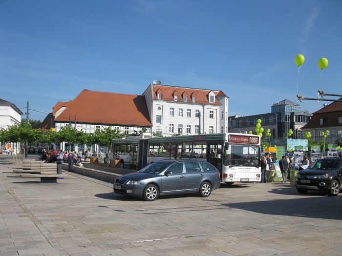 Gelenkobus 011 zur Beschriftung durch die Fahrgäste vorgesehen
