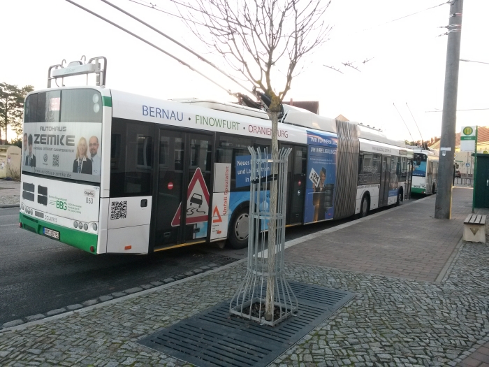 Gelenkobus Nr. 053 vom polnischen
Typ Solaris Trollino 18 AC