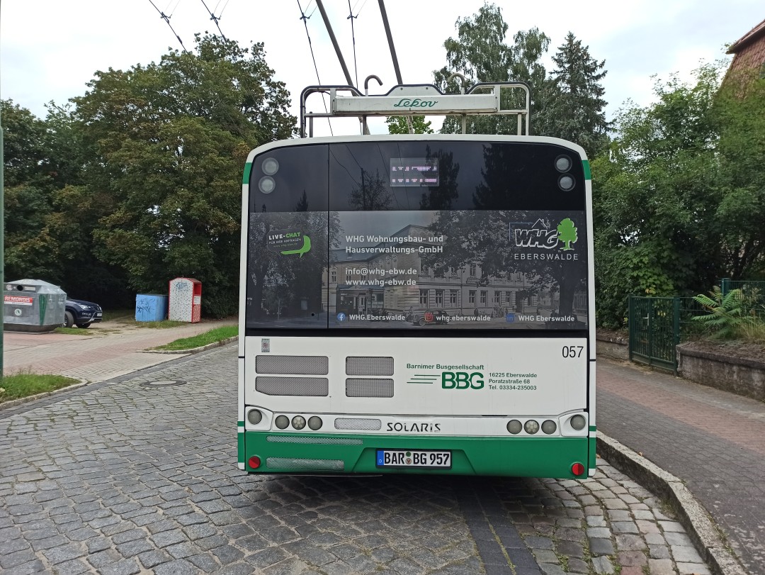 Gelenkobus Nr. 057 vom polnischen Typ Solaris Trollino 18 AC