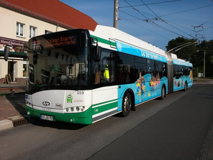 Gelenkobus Nr. 059 vom polnischen
Typ Solaris Trollino 18 AC