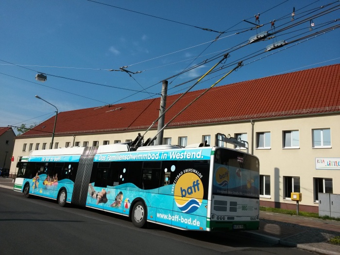 Gelenkobus Nr. 059 vom polnischen
Typ Solaris Trollino 18 AC