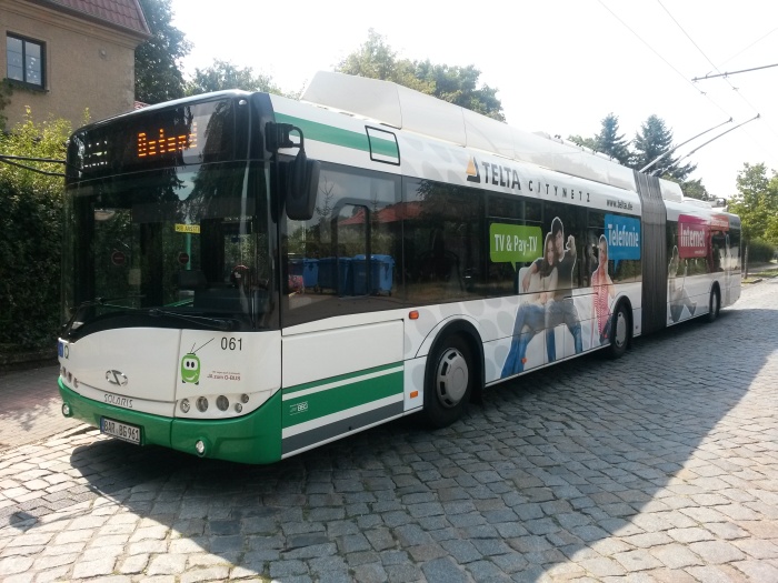 Gelenkobus Nr. 061 vom polnischen
Typ Solaris Trollino 18 AC