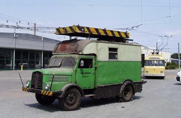 Turmwagen vom DDR-Typ IFA H3A/Krause auf dem Betriebshof Eberswalde/Nordend